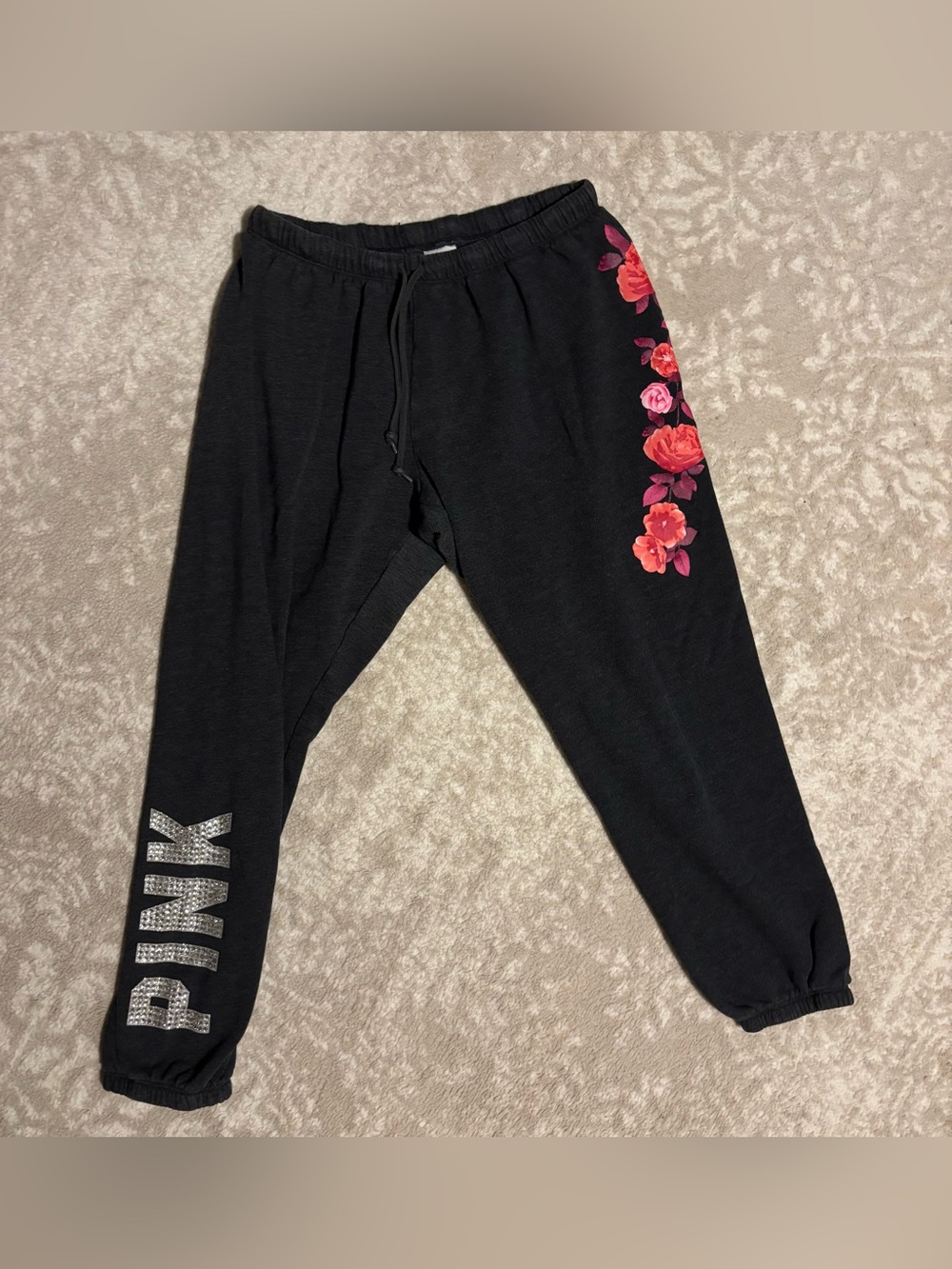 Victoria’s Secret PINK - Grey Sweatpant W/ Flower Print Graphic & Bedazzled Logo - Picture 5 of 9